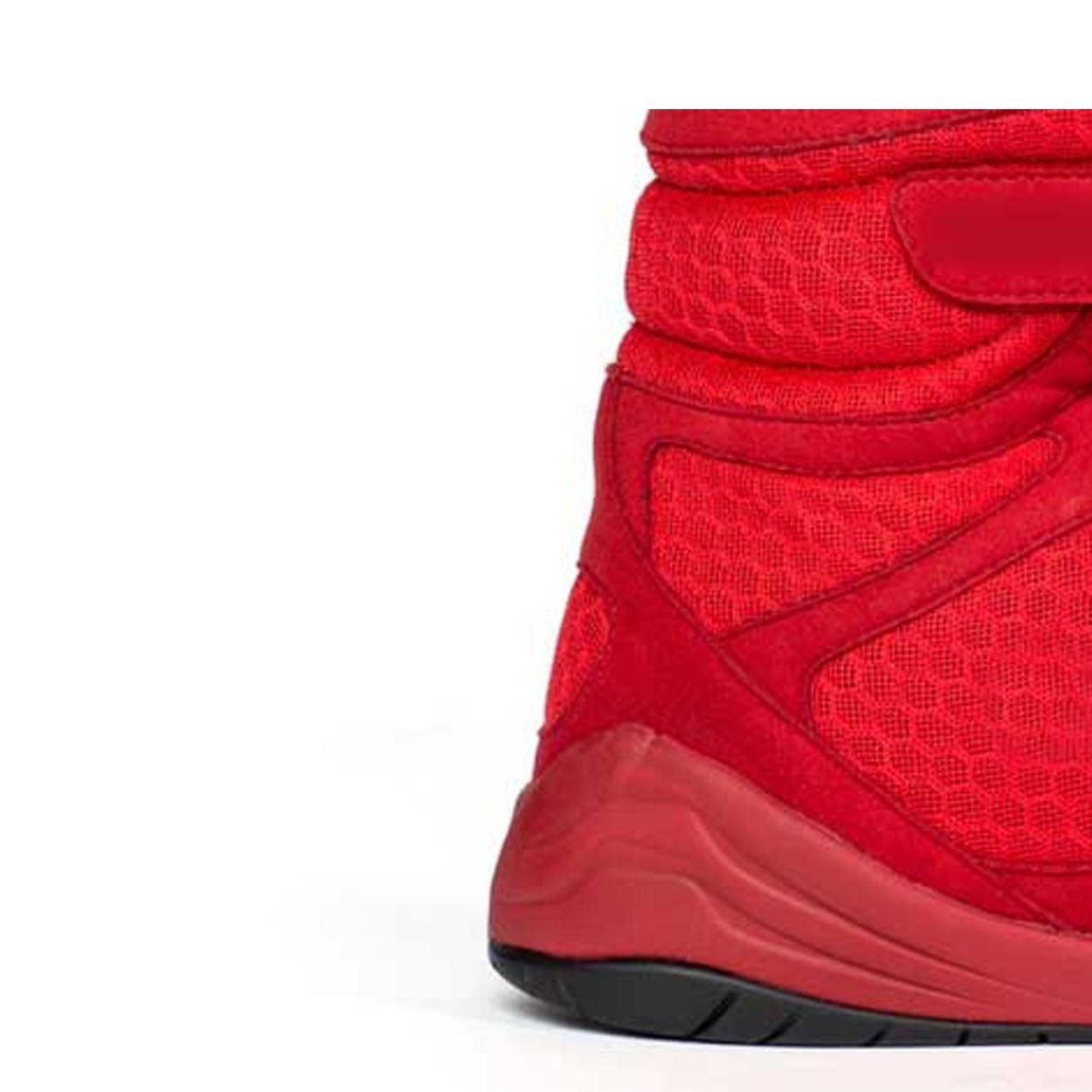 Durable wholesale boxing shoes for training and competition